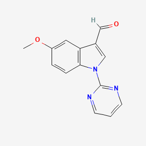 Struktur - 5-Methoxy-1-(pyrimidin-2-yl)-1H-indole-3-carbaldehyde, 95%