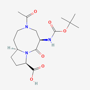 Structuur - (5R,8R,10aS)-3-acetyl-5-(tert-butoxycarbonylamino)-6-oxo-1,2,4,5,8,9,10,10a-octahydropyrrolo[1,2-a][1,5]diazocine-8-carboxylic acid, 97%