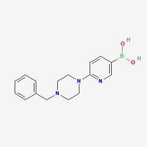 Structuur - (6-(4-Benzylpiperazin-1-yl)pyridin-3-yl)boronic acid, 97+%