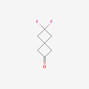 Structuur - 6,6-Difluorospiro[3.3]heptan-2-one, 95.0%