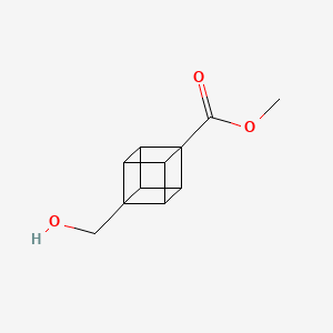 Struktura - Methyl (2R,3R,4S,5S)-4-(hydroxymethyl)cubane-1-carboxylate, 97%