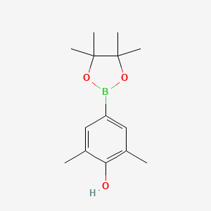 Struktura - 2,6-Dimethyl-4-(4,4,5,5-tetramethyl-1,3,2-dioxaborolan-2-yl)phenol, 98%