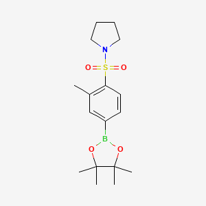 Struktur - 1-((2-Methyl-4-(4,4,5,5-tetramethyl-1,3,2-dioxaborolan-2-yl)phenyl)sulfonyl)pyrrolidine, 97%